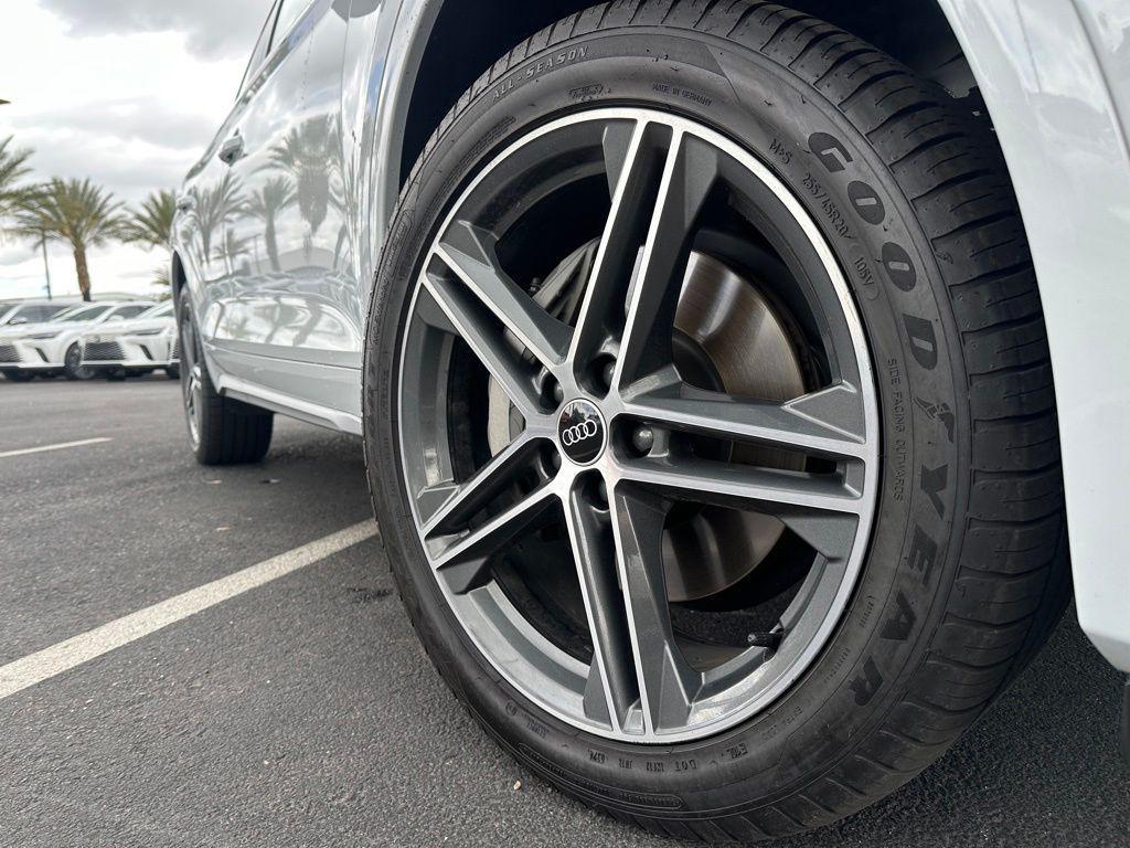 used 2015 Audi Q5 car, priced at $13,990