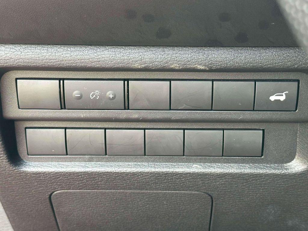 used 2024 Mitsubishi Outlander car, priced at $20,894