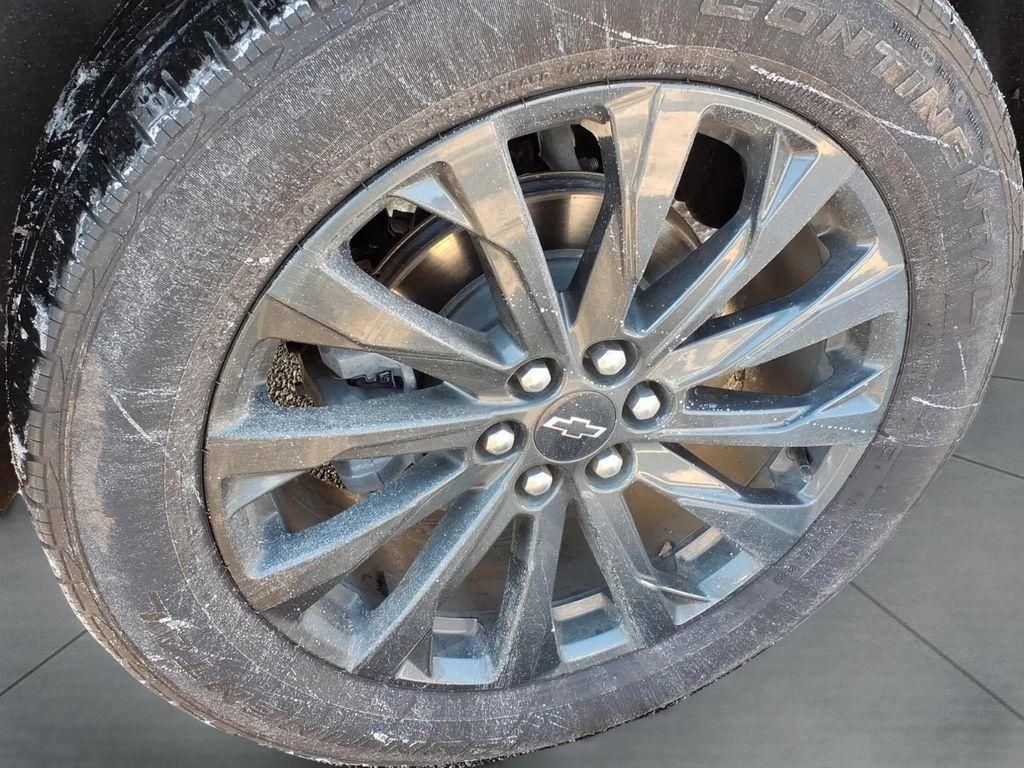 used 2023 Chevrolet Traverse car, priced at $35,395