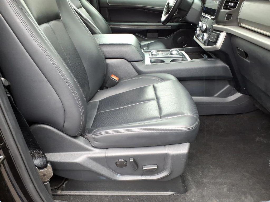 used 2024 Ford Expedition car, priced at $36,994