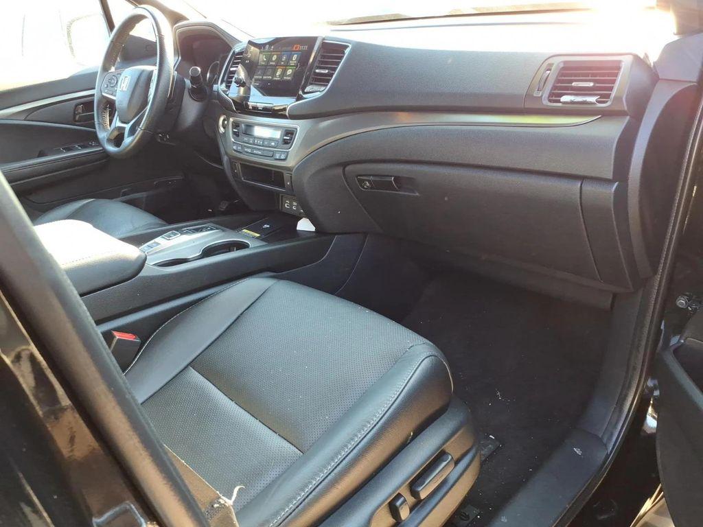 used 2024 Honda Passport car, priced at $27,995