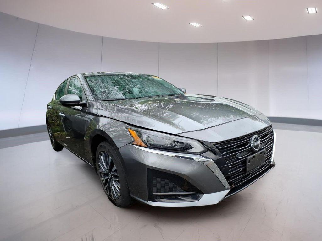 used 2023 Nissan Altima car, priced at $24,994