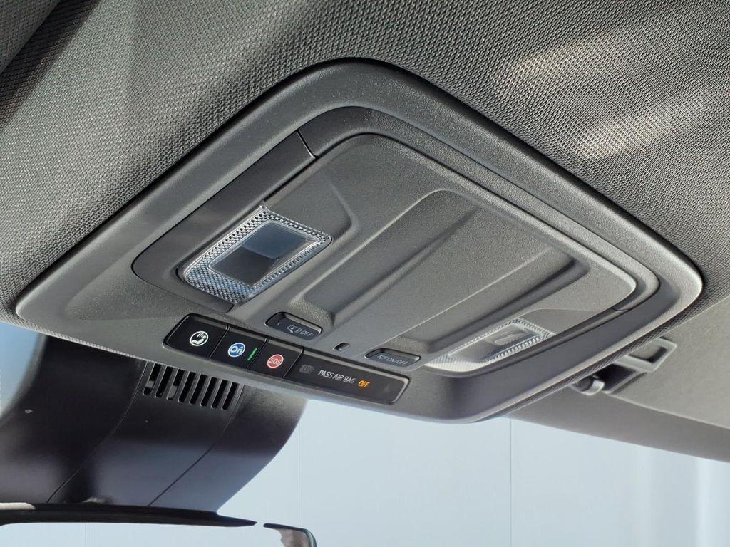 used 2022 GMC Sierra 1500 car, priced at $32,994