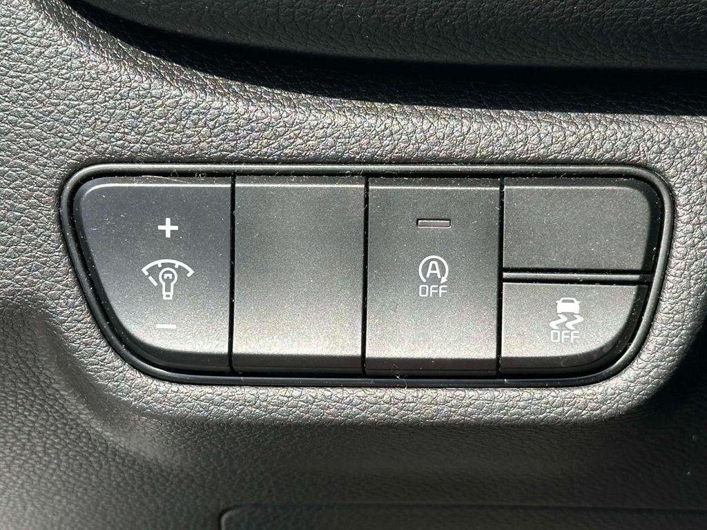 used 2024 Kia Seltos car, priced at $17,994