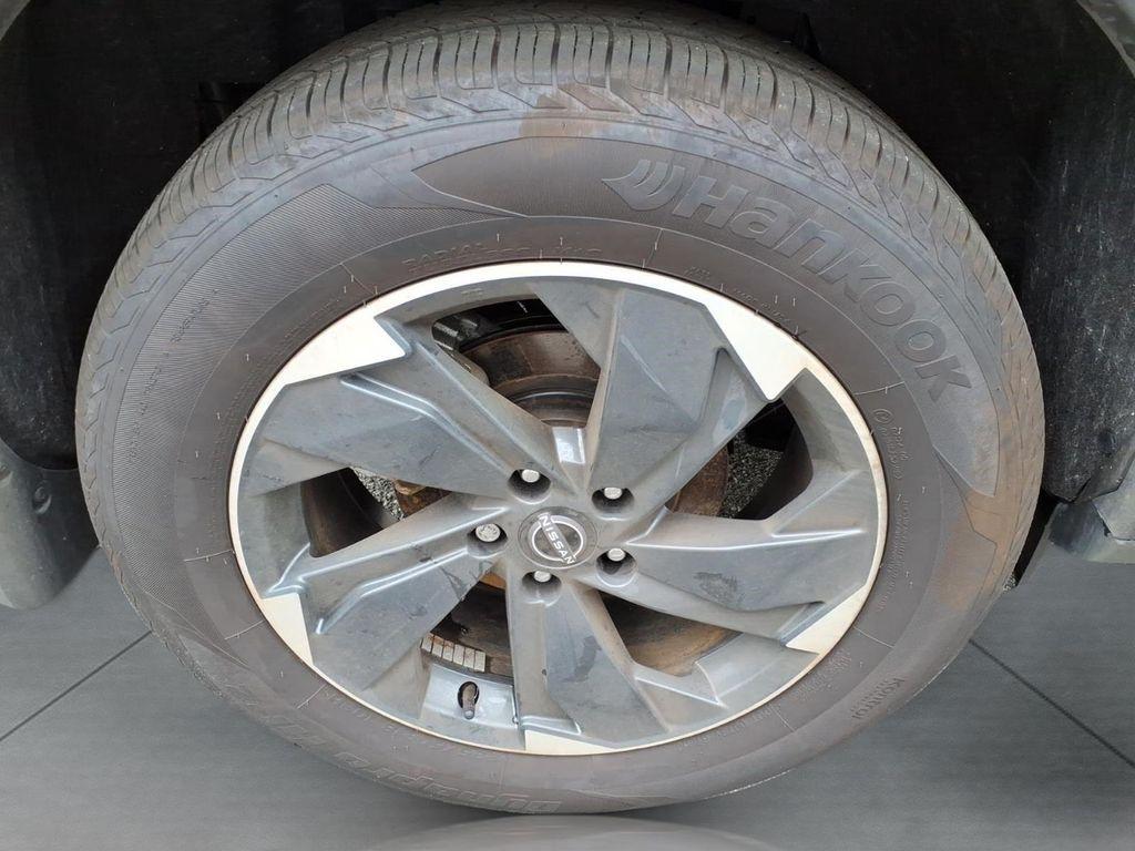 used 2025 Nissan Rogue car, priced at $23,994