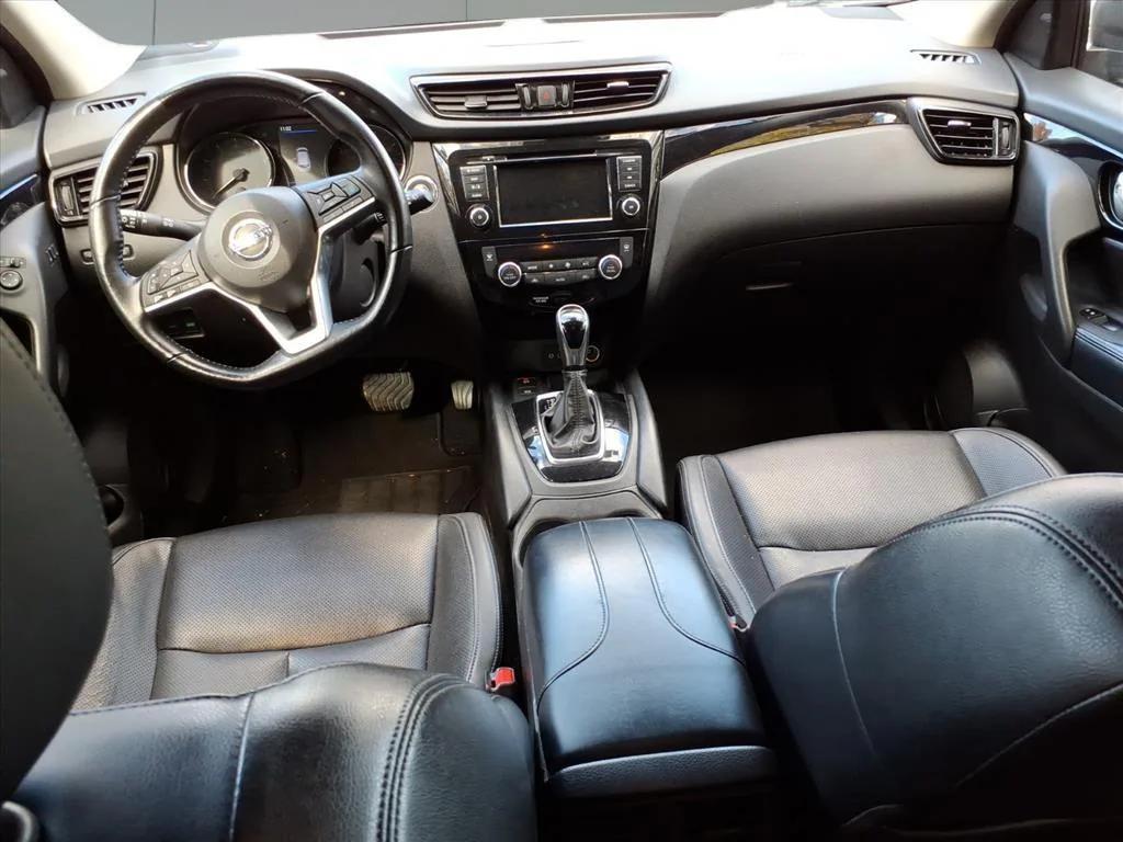 used 2022 Nissan Rogue Sport car, priced at $17,995