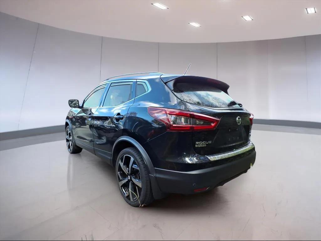 used 2022 Nissan Rogue Sport car, priced at $17,995