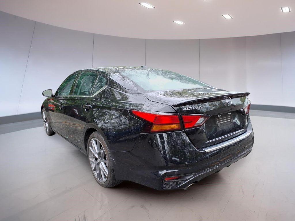 used 2023 Nissan Altima car, priced at $25,894