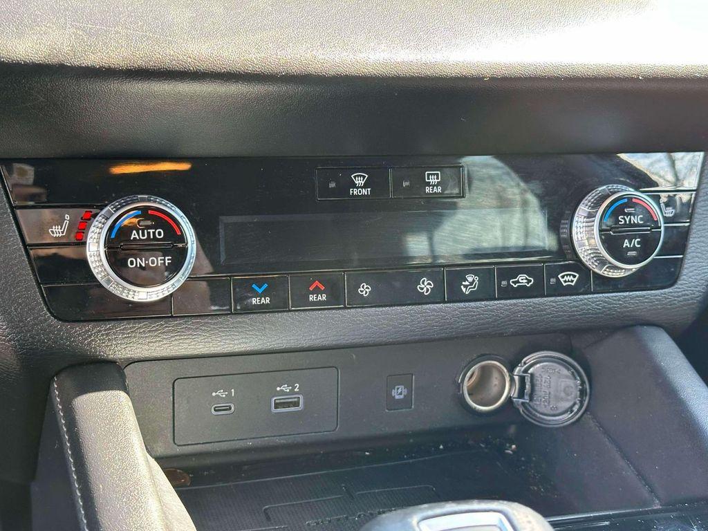 used 2022 Mitsubishi Outlander car, priced at $19,994