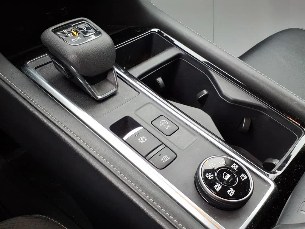 used 2024 Nissan Pathfinder car, priced at $27,995