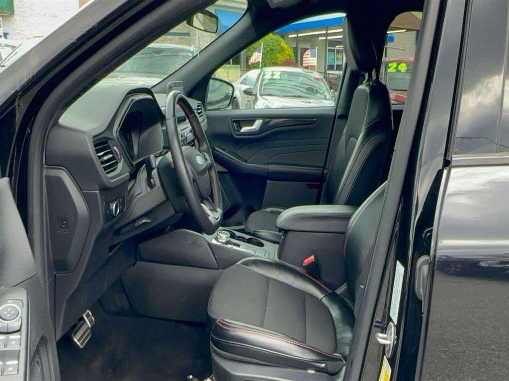 used 2024 Ford Escape car, priced at $19,994