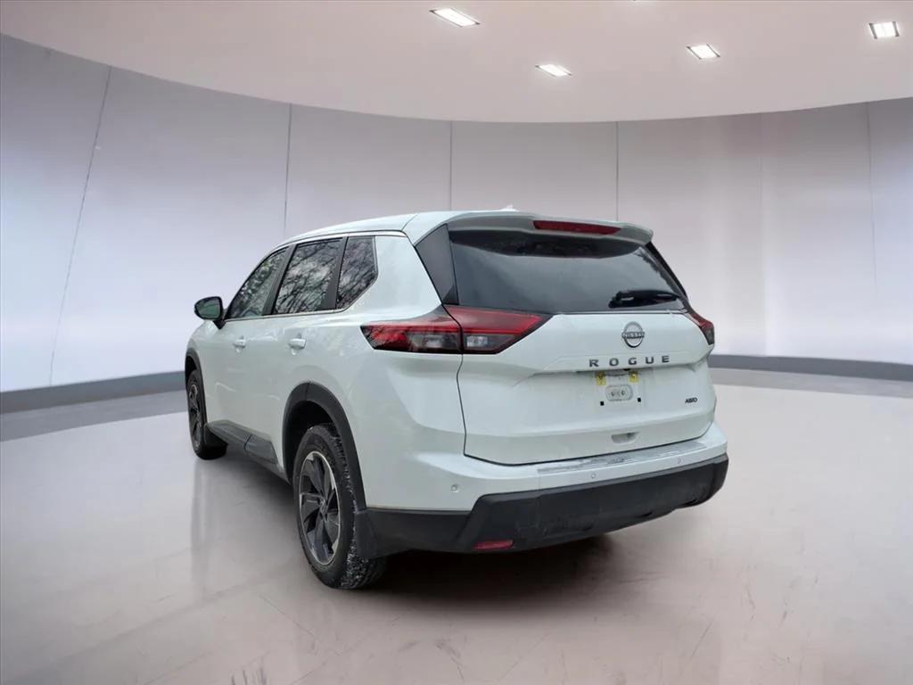used 2025 Nissan Rogue car, priced at $20,895