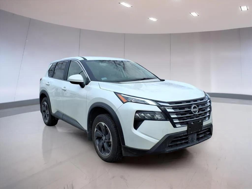 used 2025 Nissan Rogue car, priced at $20,895