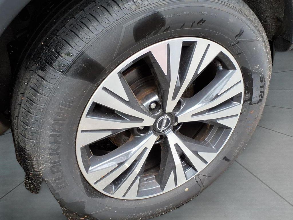 used 2023 Nissan Rogue car, priced at $22,994