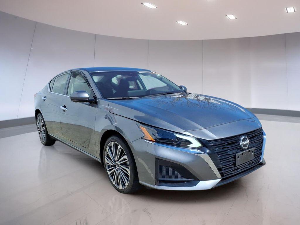 used 2023 Nissan Altima car, priced at $23,994