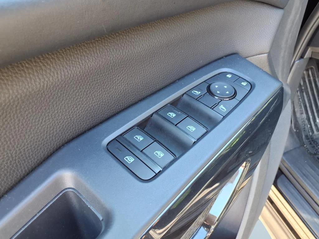 used 2024 Nissan Pathfinder car, priced at $23,995