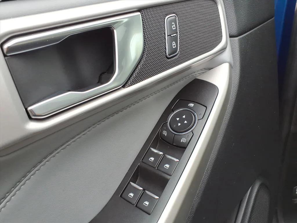 used 2022 Ford Explorer car, priced at $26,395