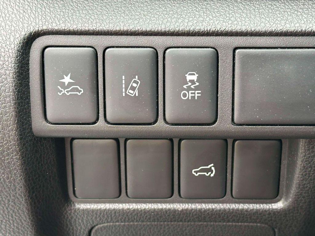 used 2024 Mitsubishi Eclipse Cross car, priced at $16,994