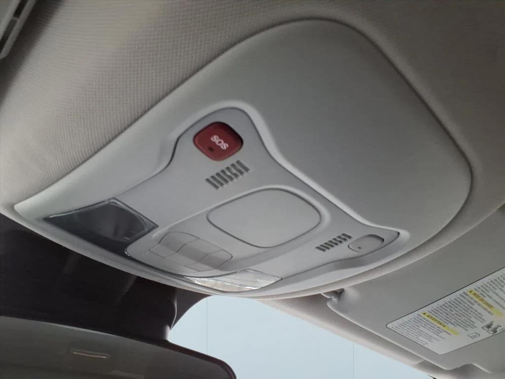 used 2023 Jeep Renegade car, priced at $16,895