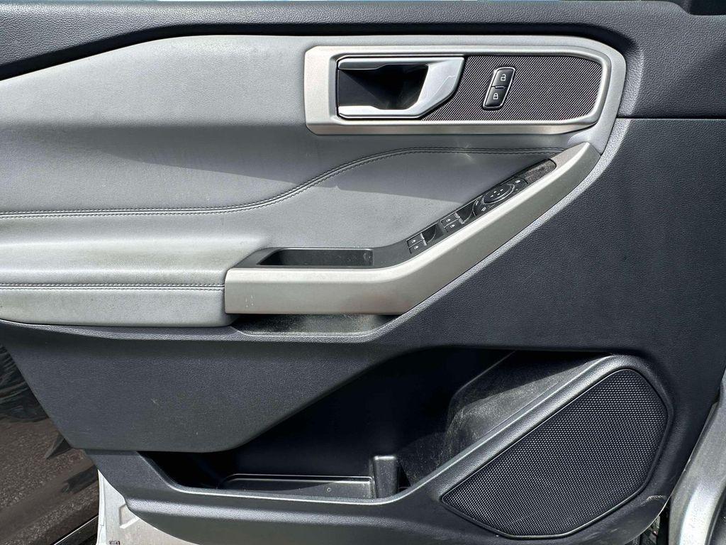 used 2023 Ford Explorer car, priced at $28,994