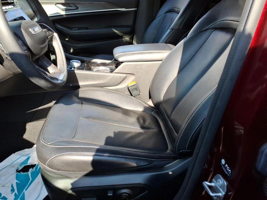 used 2023 Jeep Grand Cherokee car, priced at $26,995