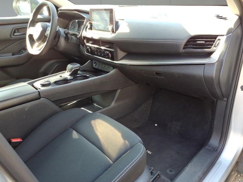 used 2024 Nissan Rogue car, priced at $19,994