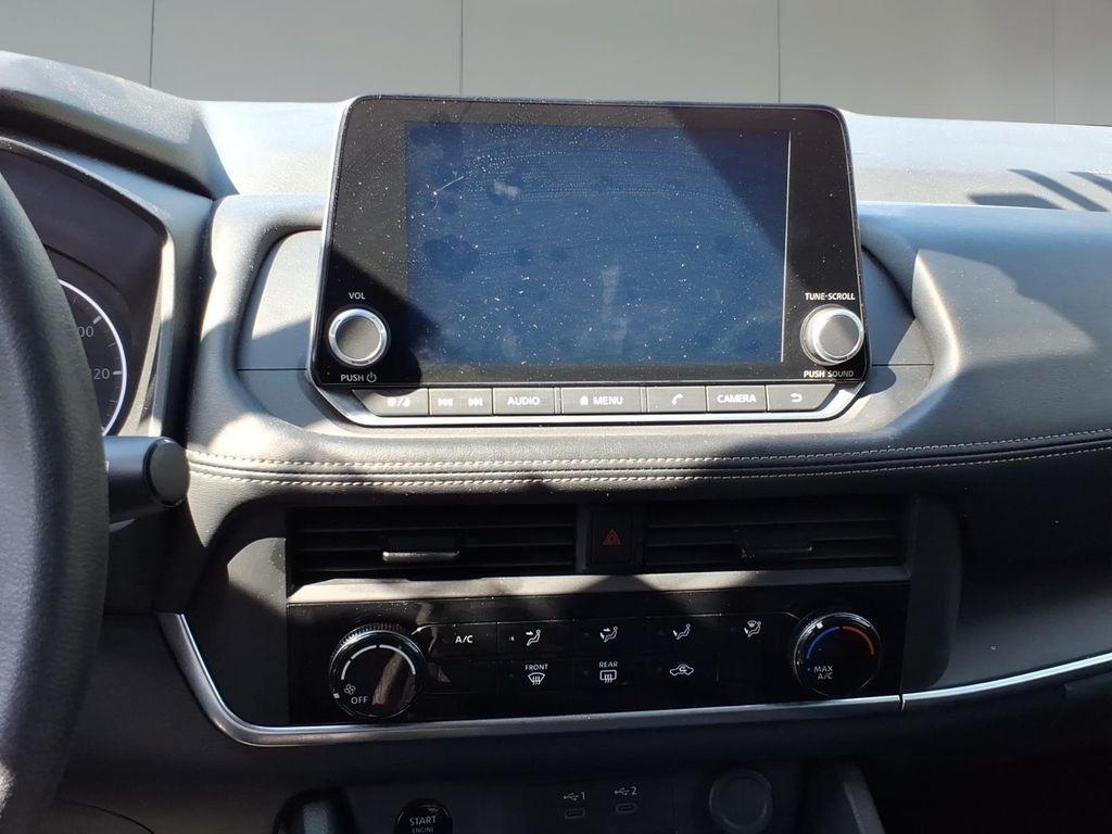 used 2024 Nissan Rogue car, priced at $19,994