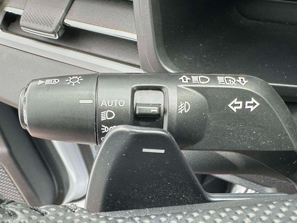 used 2024 Mitsubishi Outlander car, priced at $23,994