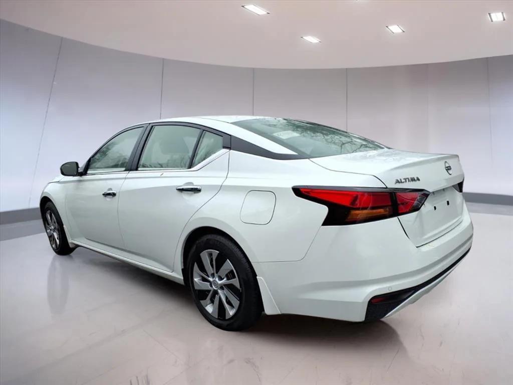 used 2023 Nissan Altima car, priced at $15,995