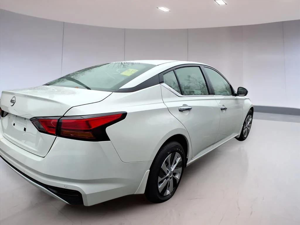 used 2023 Nissan Altima car, priced at $15,995