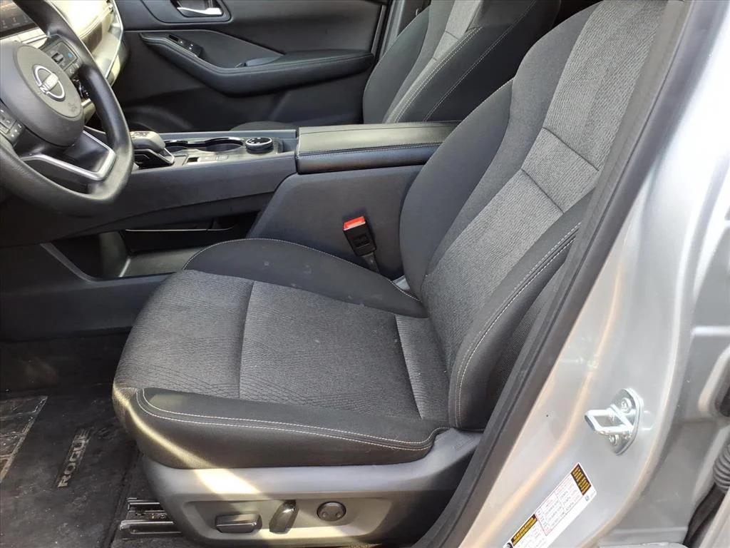 used 2024 Nissan Rogue car, priced at $15,995