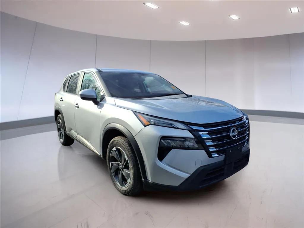 used 2024 Nissan Rogue car, priced at $15,995