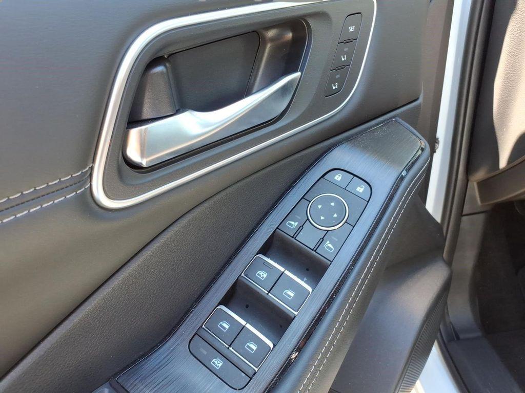 used 2025 Nissan Rogue car, priced at $33,894