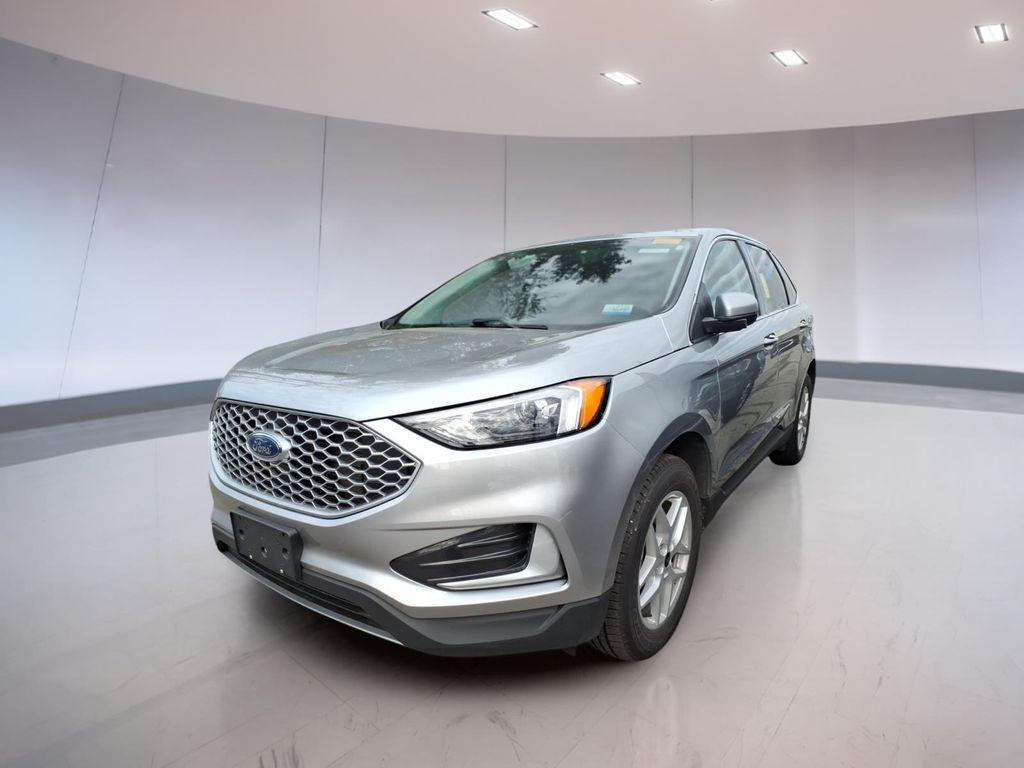 used 2024 Ford Edge car, priced at $20,394