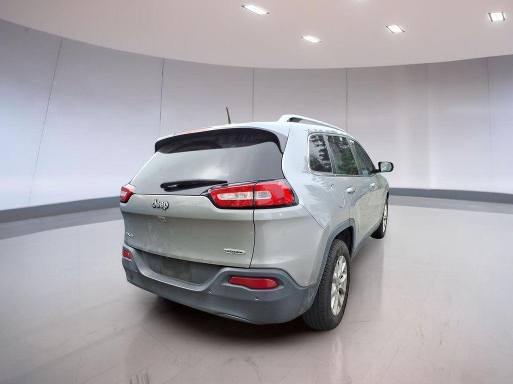 used 2017 Jeep Cherokee car, priced at $11,994