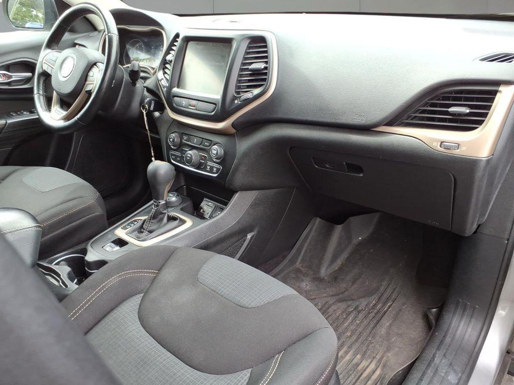 used 2017 Jeep Cherokee car, priced at $11,994