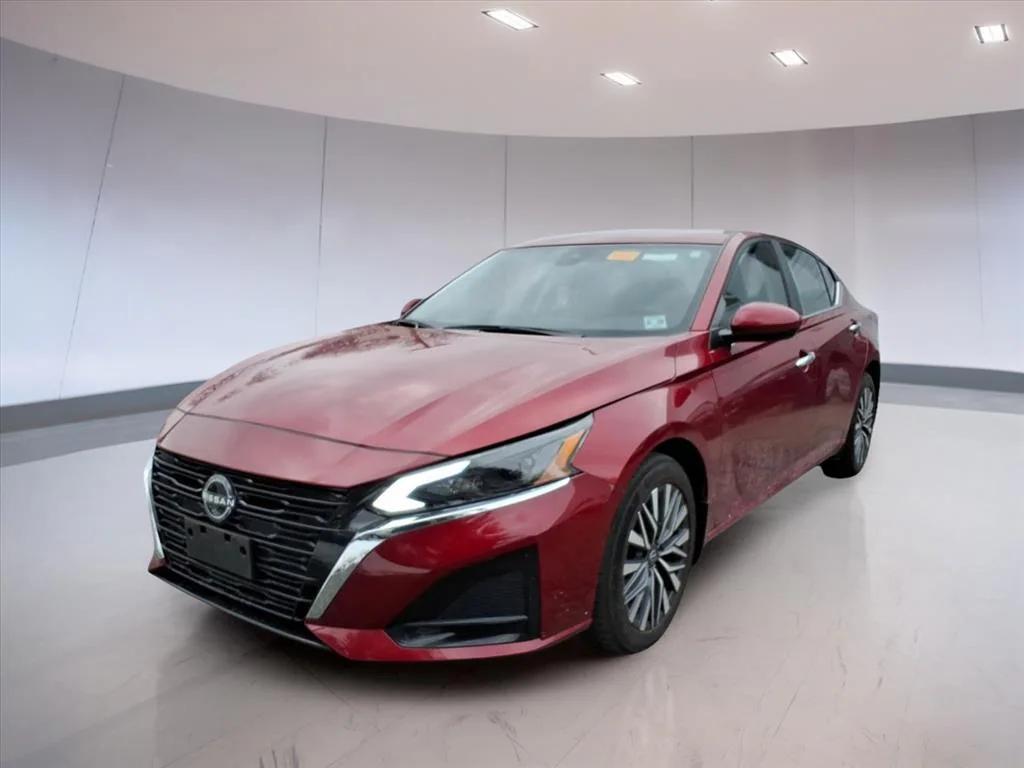 used 2023 Nissan Altima car, priced at $18,495