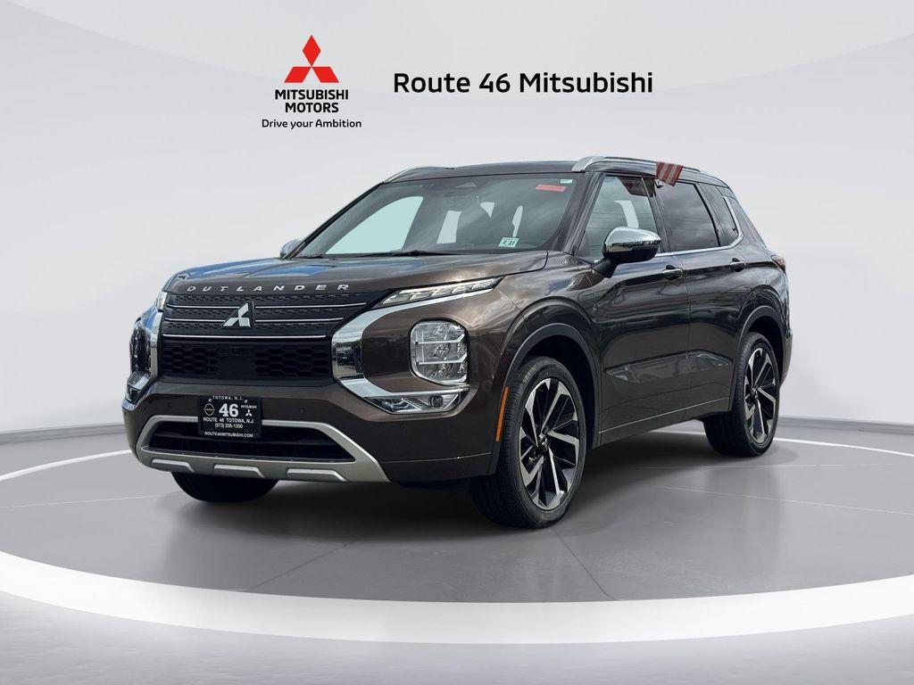 used 2022 Mitsubishi Outlander car, priced at $17,994