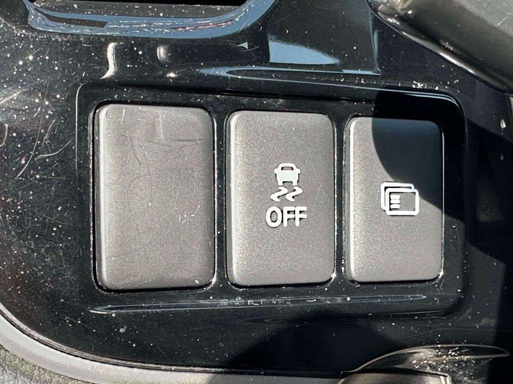 used 2020 Mitsubishi Outlander car, priced at $11,394