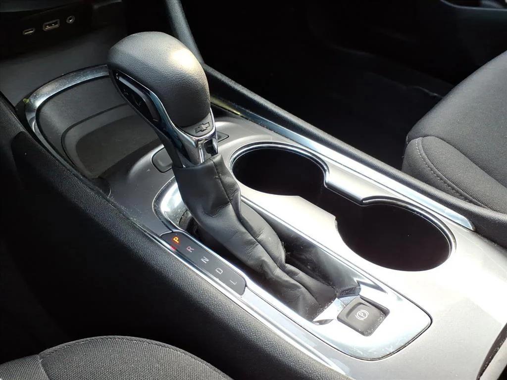 used 2023 Chevrolet Malibu car, priced at $14,995