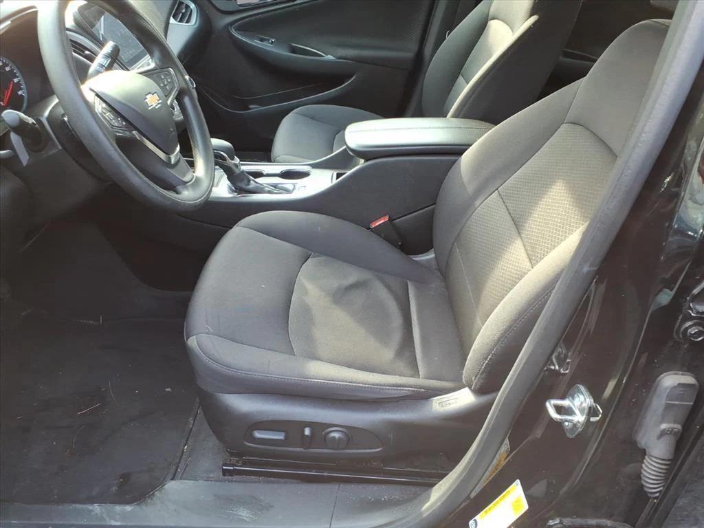 used 2023 Chevrolet Malibu car, priced at $14,995