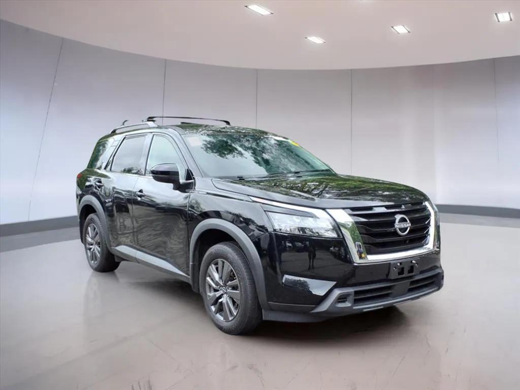used 2024 Nissan Pathfinder car, priced at $26,495