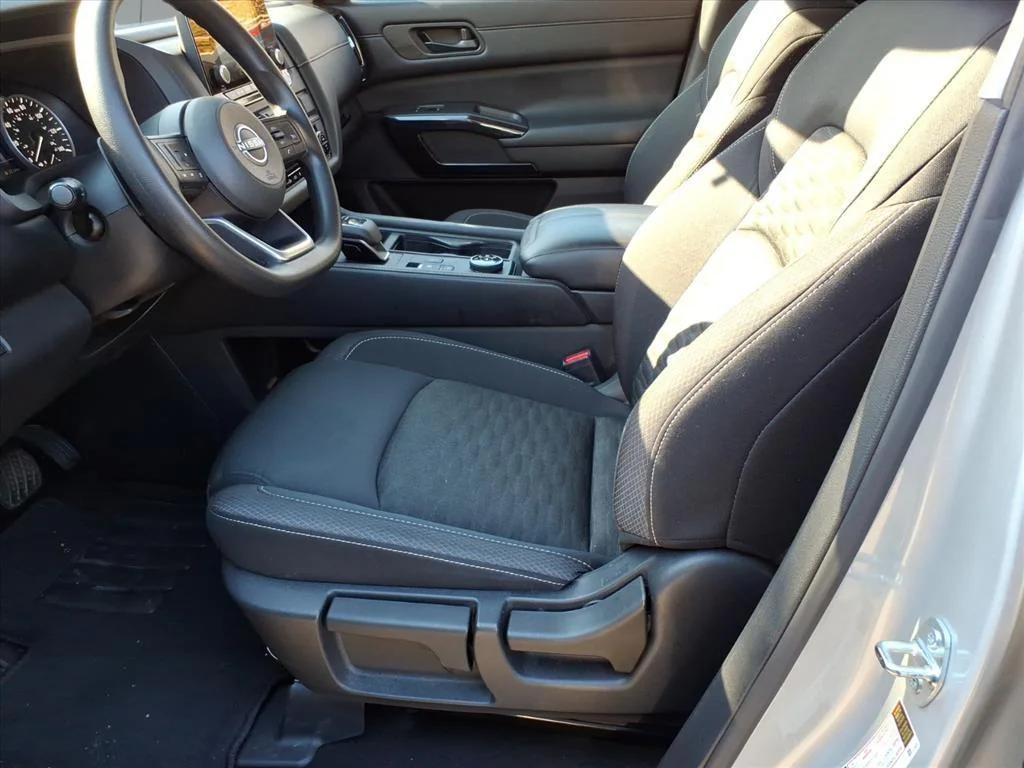 used 2023 Nissan Pathfinder car, priced at $23,995