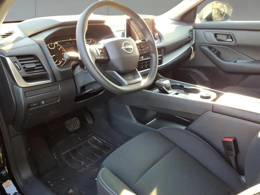used 2025 Nissan Rogue car, priced at $23,995