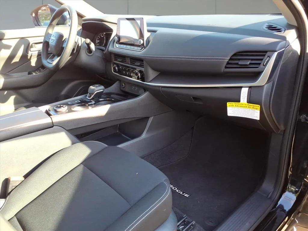 used 2025 Nissan Rogue car, priced at $23,995