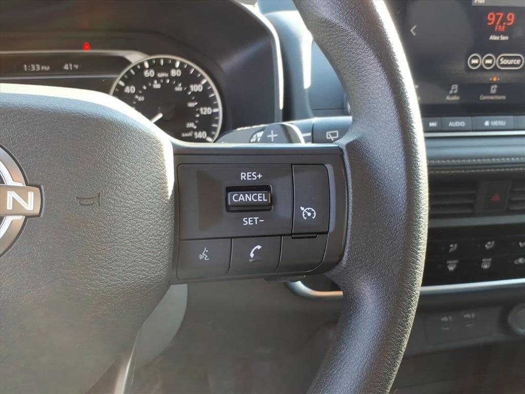 used 2025 Nissan Rogue car, priced at $23,995