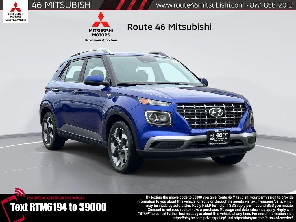 used 2025 Hyundai Venue car, priced at $17,994