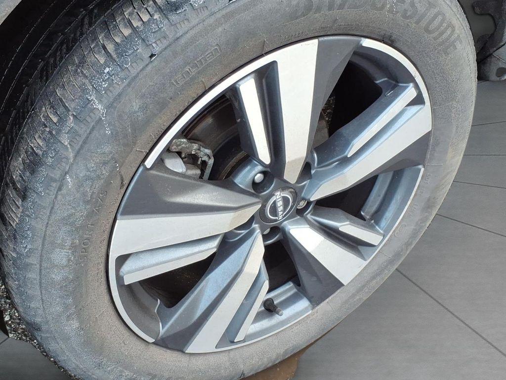 used 2023 Nissan Rogue car, priced at $23,895