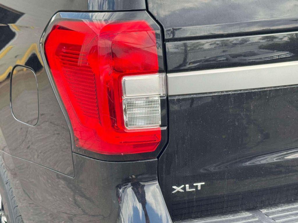 used 2024 Ford Expedition car, priced at $37,994
