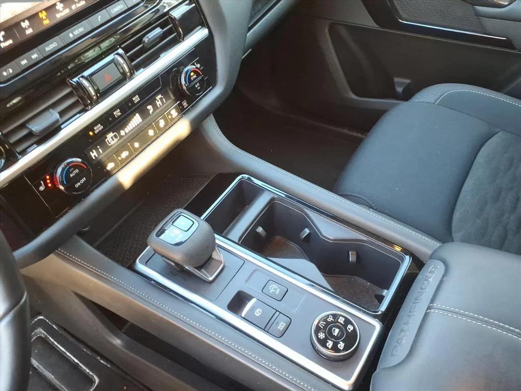 used 2025 Nissan Pathfinder car, priced at $27,995